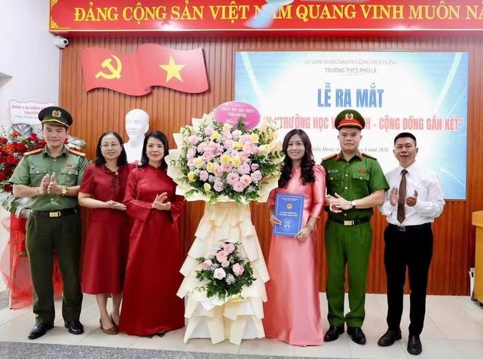 Ra mắt ban chỉ đạo thực hiện mô hình