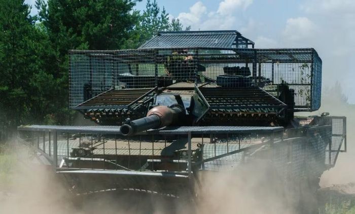 Một nghiên cứu của Quân đội Mỹ về cuộc phản công Ukraine năm 2023 nhấn mạnh rằng phá tuyến phòng thủ như vậy đòi hỏi trinh sát chính xác, phối hợp công binh, hỏa lực và xe tăng.