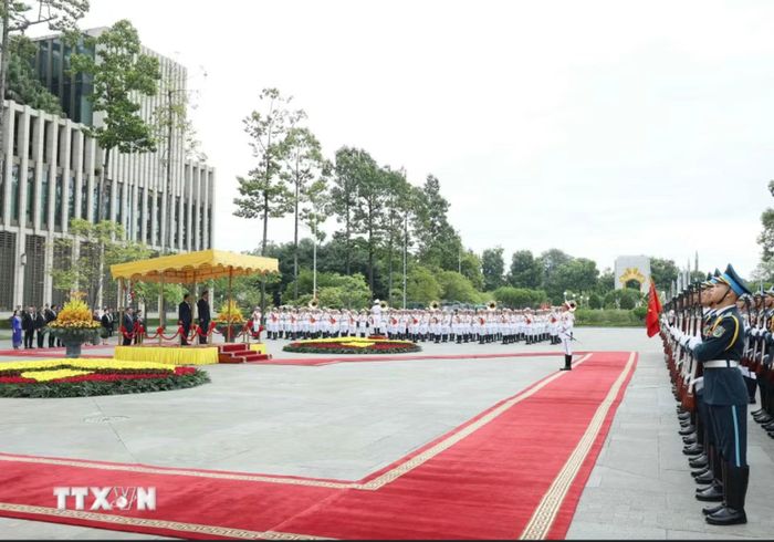  Lễ đón trọng thể Tổng thống Cộng hòa Liên bang Myanmar Min Aung Hlaing và Phu nhân thăm chính thức Việt Nam. Ảnh: Thống Nhất, Phạm Kiên/TTX. 