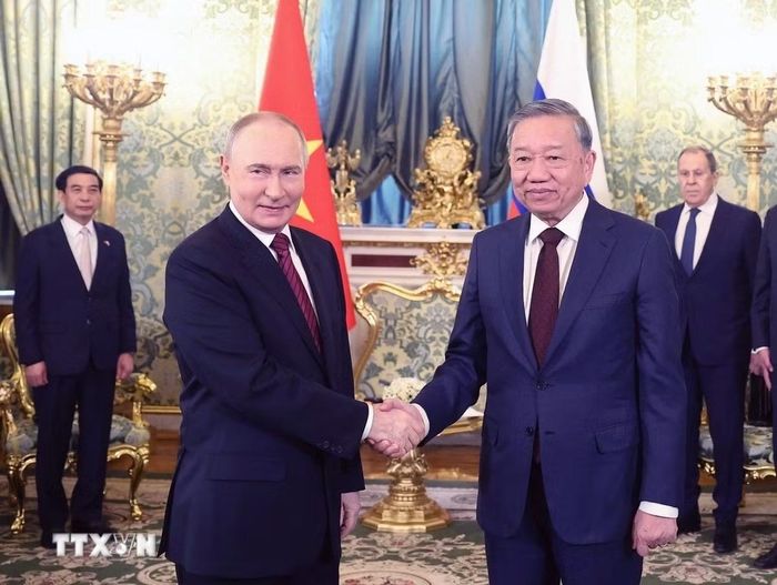  Tổng Bí thư Tô Lâm hội đàm với Tổng thống Nga Vladimir Putin trong khuôn khổ chuyến thăm chính thức Liên bang Nga và tham dự Lễ kỷ niệm 80 năm Ngày Chiến thắng trong Chiến tranh Vệ quốc vĩ đại tháng 5/2025. Ảnh: Thống Nhất/TTXVN. 