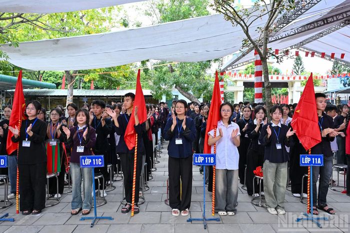 Các em học sinh Trường phổ thông dân tộc nội trú tỉnh Bắc Ninh dự lễ khai giảng năm học 2026-2027.