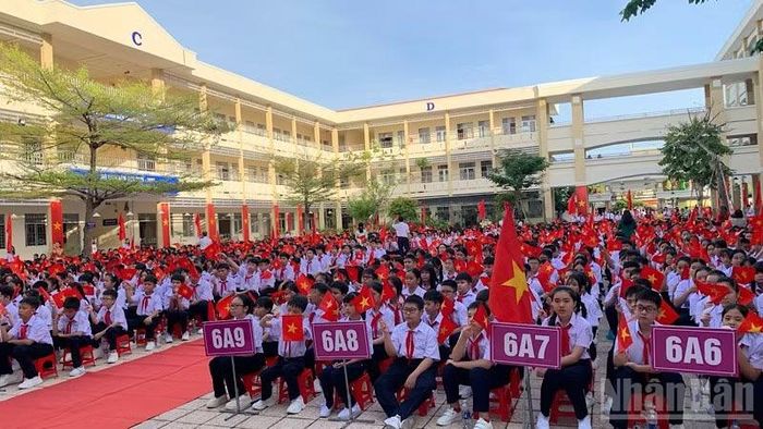 Học sinh Trường trung học cơ sở Lương Thế Vinh ngày khai giảng năm học mới 2026-2027. (Ảnh: THANH TÂM)