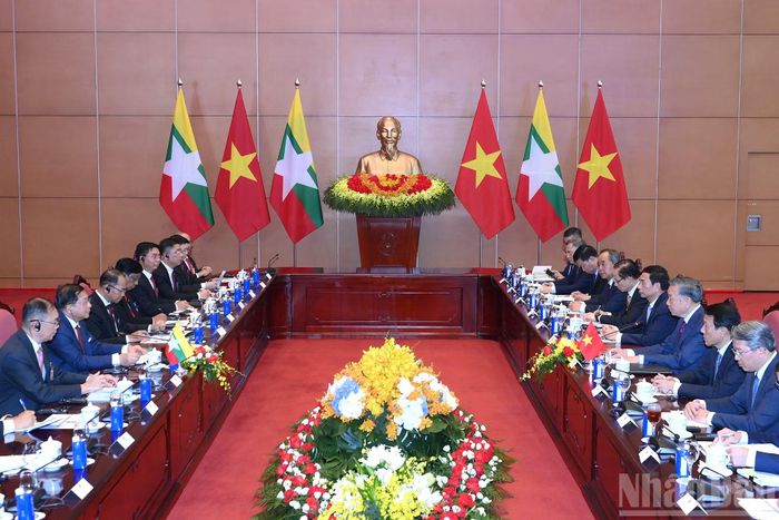  Tổng Bí thư, Chủ tịch nước Tô Lâm hội đàm﻿ với Tổng thống Myanmar Min Aung Hlaing. 
