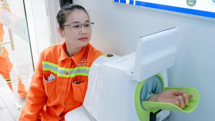  Y tế số đang từng bước trở thành “điểm tựa sức khỏe” của người dân (Ảnh: H.Khánh) 
