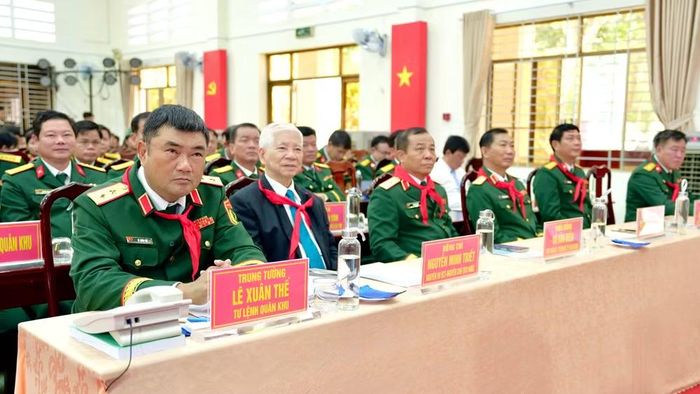 Đồng chí Nguyễn Minh Triết, nguyên Ủy viên Bộ Chính trị, nguyên Chủ tịch nước dự lễ khai giảng. (Ảnh: LÊ HUY)