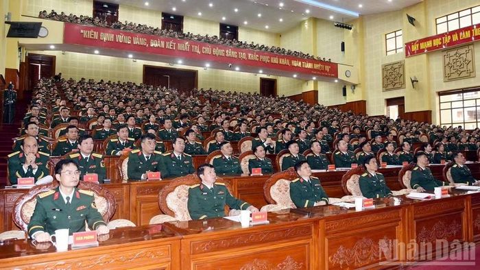 Năm học 2026-2027, Học viện Lục quân tiếp nhận học viên từ các cơ quan, đơn vị trong toàn quân và Quân đội nhân dân Lào, Quân đội Hoàng gia Campuchia. (Ảnh: BẢO VĂN)