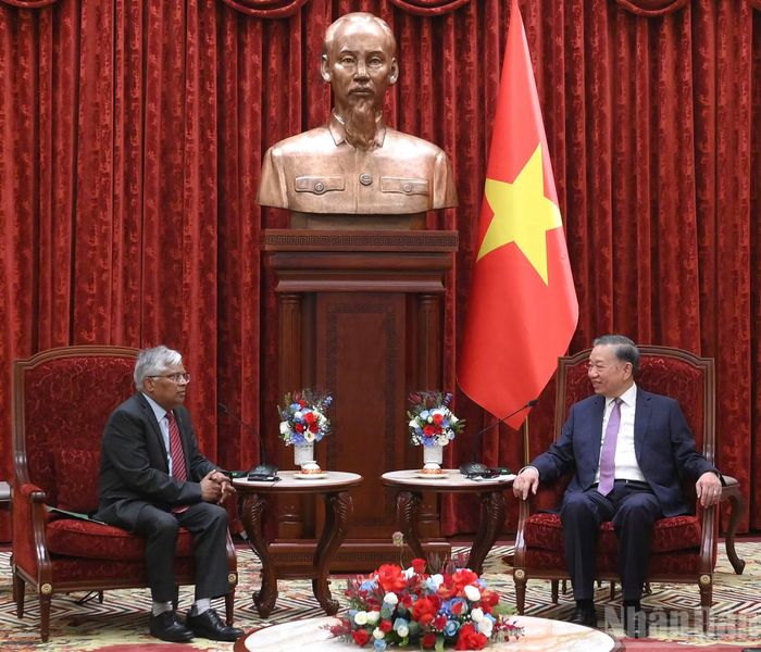 Tổng Bí thư, Chủ tịch nước Tô Lâm tiếp Đại sứ Bangladesh Mohammad Lutfor Rahman.
