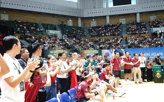 Ông Trần Phước Sơn, Chủ tịch Liên đoàn Pickleball Đà Nẵng đến cổ vũ cho đội tuyển Việt Nam