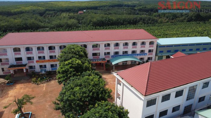  Trường TH-THCS Lộc Thành được sửa chữa khang trang. Ảnh: PHÚ NGÂN 