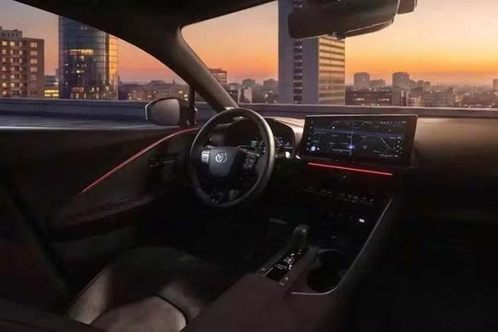 Phiên bản PHEV cao cấp nhất có công suất tối đa 220 mã lực, đồng thời cung cấp phạm vi hoạt động thuần điện 66 km theo chu trình WLTC. Mẫu xe hybrid cắm sạc cũng được trang bị hệ thống định vị địa lý, tự động chuyển sang chế độ thuần điện khi đi vào các khu vực phát thải thấp tại các thành phố châu Âu.