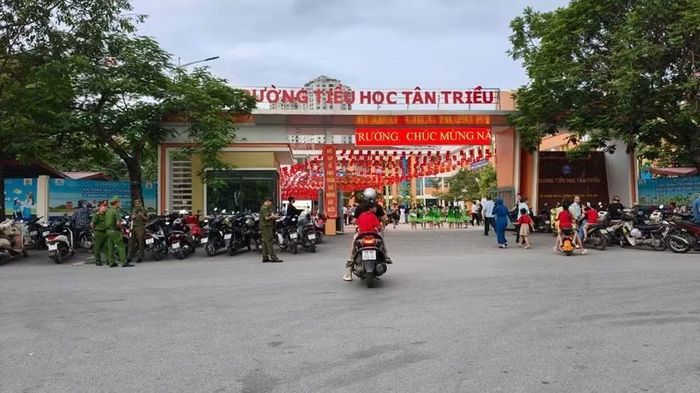Không khí rộn ràng tại Trường Tiểu học Tân Triều sáng 5/9, khi thầy và trò bước vào lễ khai giảng năm học 2026-2027.