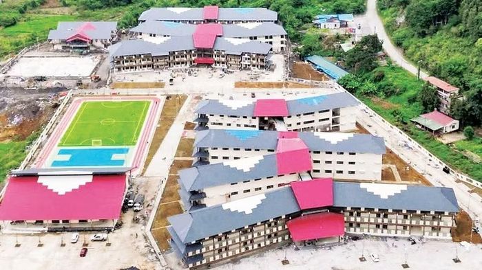 Trường phổ thông nội trú tiểu học và trung học cơ sở Mường Khương là một trong bốn trường của tỉnh Lào Cai hoàn thành mục tiêu xây dựng. (Ảnh Đại Thắng)