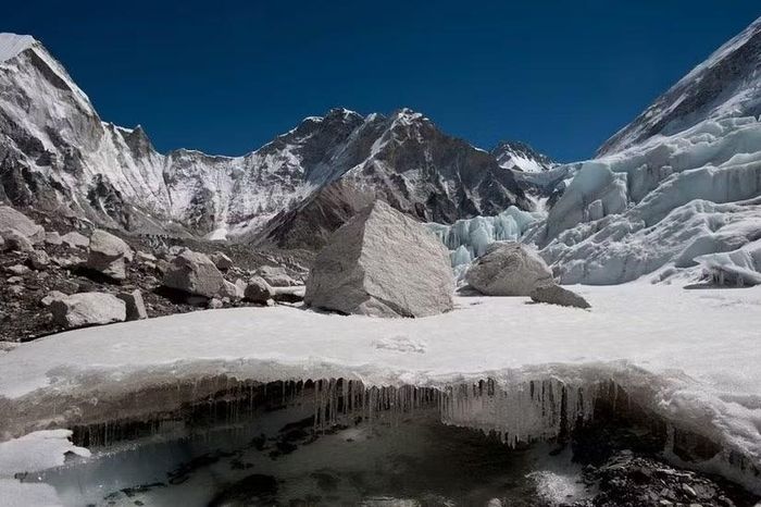 Sông băng tại Nepal. (Ảnh: Reuters)