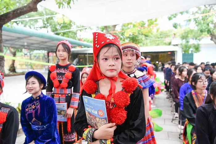 Học sinh lớp 10 Trường PT DTNT tỉnh Bắc Ninh.