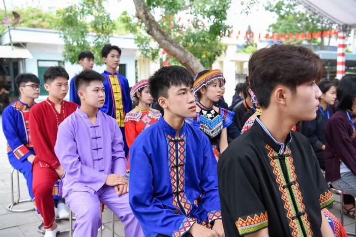 Trường PT DTNT tỉnh Bắc Ninh chú trọng giáo dục mũi nhọn, giáo dục dân tộc và văn hóa học đường.