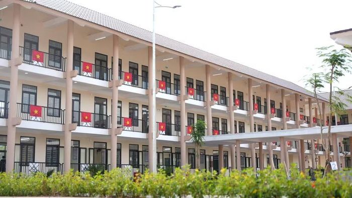 Những phòng học khang trang chào đón học sinh năm học mới.