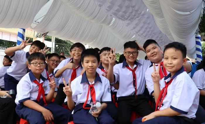 Các em học sinh THCS Nguyễn Văn Trỗi trong lễ khai giảng năm học mới 2026-2027