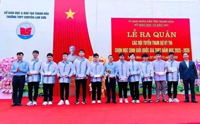 Đội tuyển Toán tỉnh Thanh Hoá tham dự Kỳ thi Học sinh giỏi Quốc gia năm học 2025 - 2026.