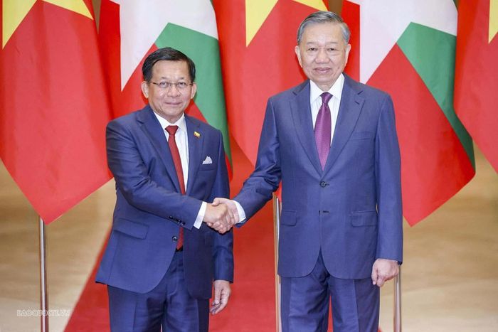 Việt Nam và Myanmar có quan hệ hữu nghị truyền thống lâu đời, được Chủ tịch Hồ Chí Minh và Anh hùng Aung San gây dựng, các thế hệ lãnh đạo và nhân dân hai nước vun đắp; có nhiều điểm tương đồng về văn hóa, lịch sử, nhất là truyền thống đấu tranh giành độc lập dân tộc.