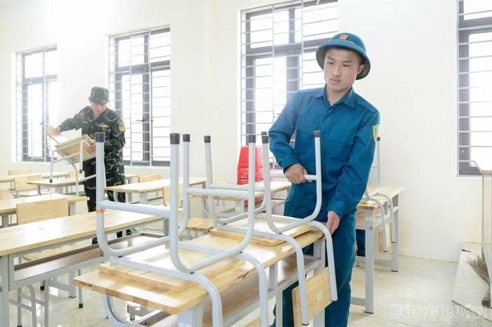 Huy động tối đa các lực lượng chức năng hỗ trợ, dọn dẹp, sẵn sàng cho ngày khai giảng
