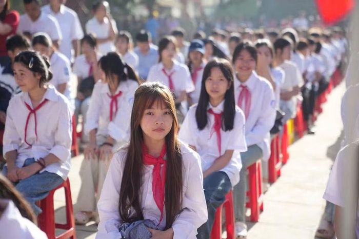 Sáng 5/9, trong không khí náo nức của Ngày hội Toàn dân đưa trẻ đến trường, từ thành thị đến vùng cao, biên giới, các trường học trên địa bàn tỉnh Cao Bằng đồng loạt tổ chức lễ khai giảng năm học 2026 - 2027.