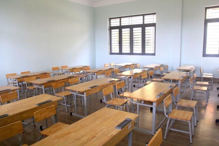 Trường Phổ thông nội trú Tiểu học và THCS Ia Púch.
