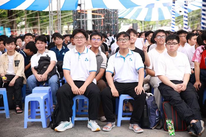 Sinh viên Trường ĐH Bách khoa (ĐH Quốc gia TPHCM) trong lễ khai giảng