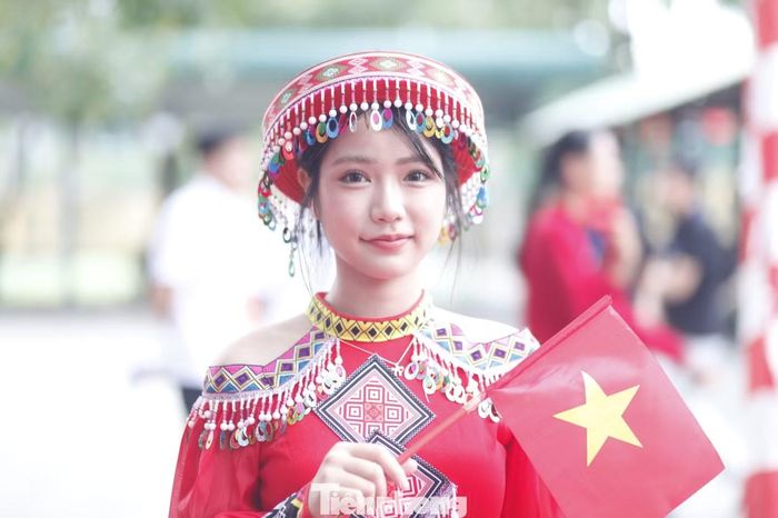 Học sinh Trường Phổ thông Dân tộc nội trú tỉnh Bắc Ninh dự lễ khai giảng năm học mới.