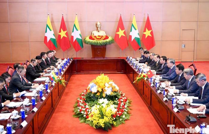 Toàn cảnh cuộc hội đàm. Ảnh: Như Ý.