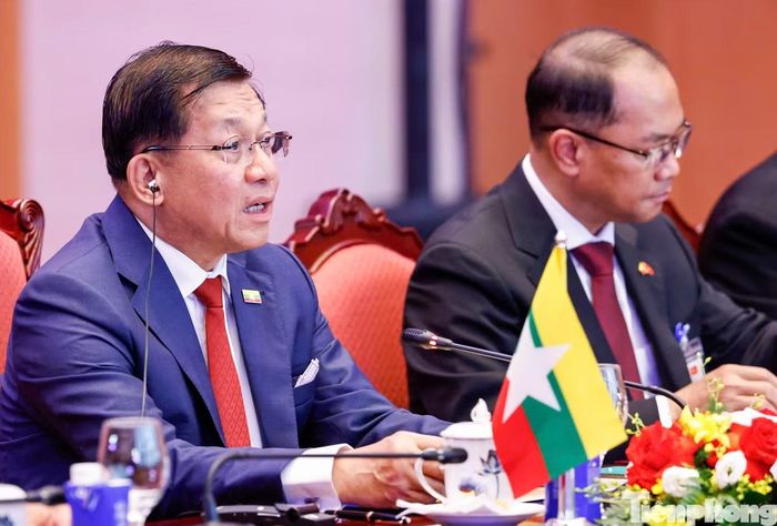 Tổng thống Myanmar Min Aung Hlaing tại cuộc hội đàm. Ảnh: Như Ý.