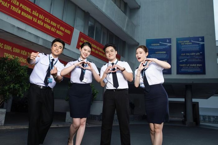 Sinh viên được trải nghiệm thực hành ngay từ đầu năm.