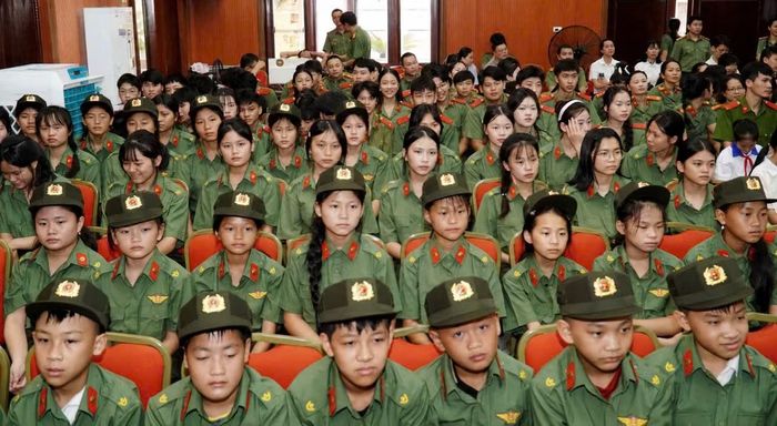 Học sinh Trường Văn hóa Công an nhân dân I khai giảng năm học mới