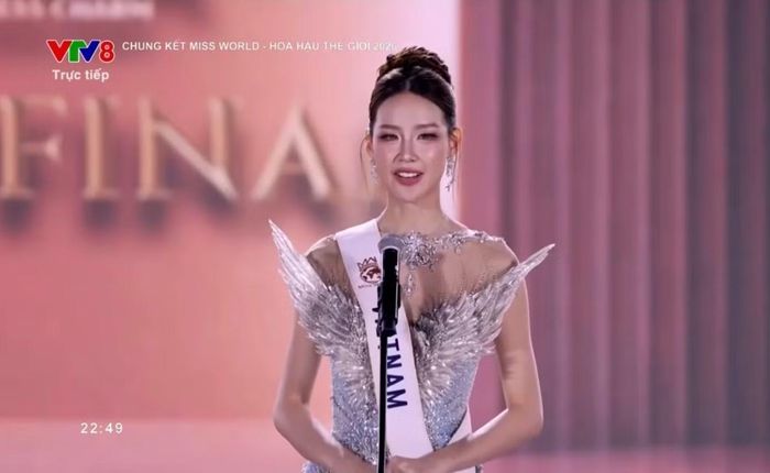Bảo Ngọc thi ứng xử sau khi vào top 6.