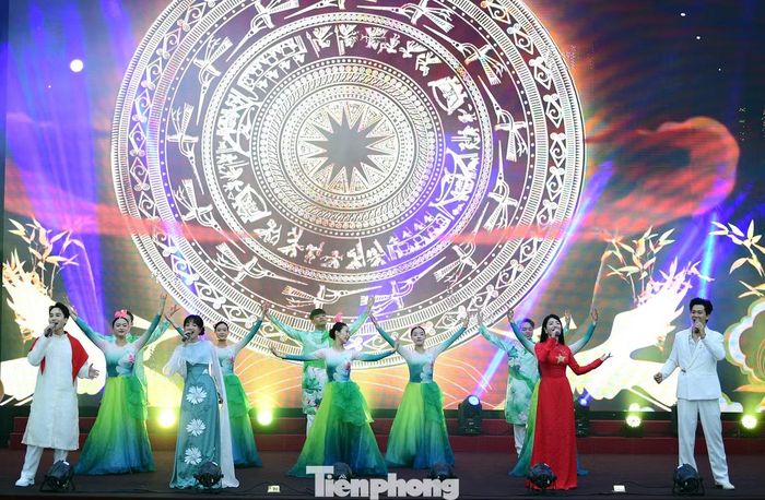ASIAD 20 diễn ra từ ngày 19/9 đến 4/10 tại Nhật Bản. Đoàn Thể thao Việt Nam tham dự với 498 thành viên, trong đó có 348 VĐV, đặt mục tiêu giành từ 4-6 HCV và phấn đấu đứng trong tốp 20 trên bảng tổng sắp huy chương.