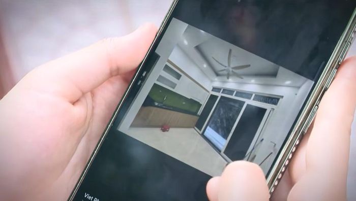 Trước khi tiến hành đặt cọc thuê nhà cần kiểm tra kỹ thông tin người nhận cọc để tránh bị lừa đảo. Ảnh: GPBank.