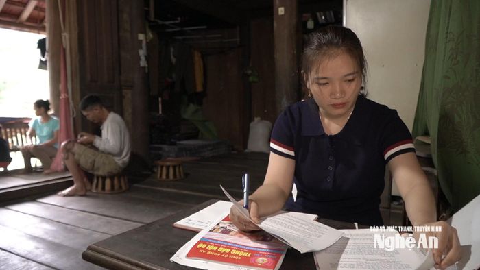 Nữ Bí thư bản Na Ngo Bùi Thị Châu. Ảnh: Thế Toản
