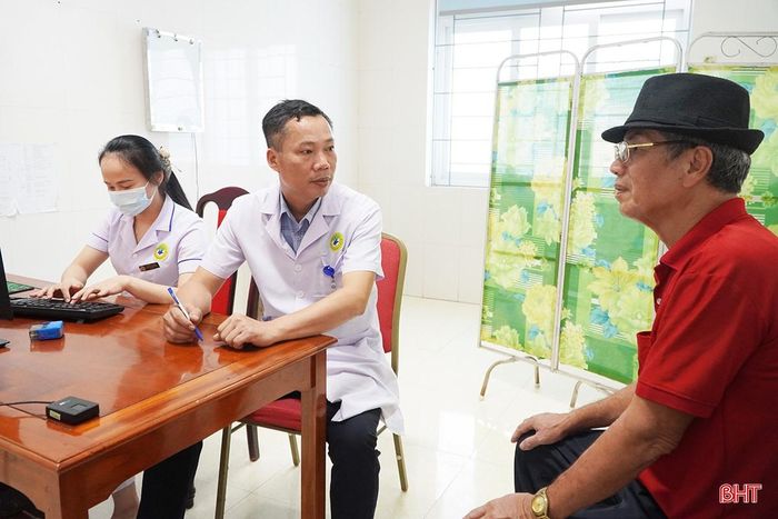 Người bệnh được khám, điều trị trong môi trường an toàn, văn minh là mục tiêu Trung tâm Y tế Hồng Lĩnh hướng đến.
