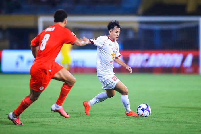 Hồng Lĩnh Hà Tĩnh không thể làm nên bất ngờ trước Công an Hà Nội. Ảnh: HLHT FC.