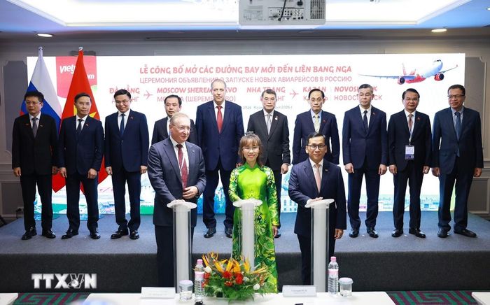 Ngày 17/06/2026, tại Kazan, Thủ tướng Lê Minh Hưng chứng kiến Lễ công bố mở 3 đường bay mới kết nối Việt Nam và Liên bang Nga của Hãng hàng không Vietjet, gồm: Đà Nẵng-Moskva, Nha Trang-Kazan và Nha Trang-Novosibirsk. (Ảnh: Dương Giang/TTXVN)