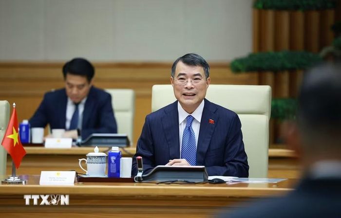 Thủ tướng Lê Minh Hưng phát biểu tại cuộc hội kiến Tổng thống nước Cộng hòa Liên bang Myanmar Min Aung Hlaing. (Ảnh: Dương Giang/TTXVN)