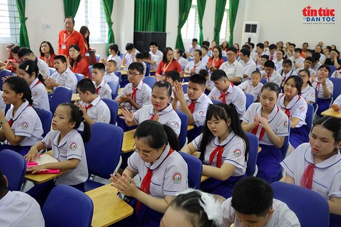 Học sinh Trường Phổ thông đặc biệt Nguyễn Đình Chiểu, phường Vườn Lài, TP Hồ Chí Minh tham dự Lễ khai giảng năm học 2026-2027.