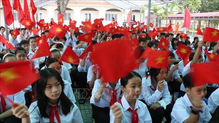 Học sinh Cần Thơ trong ngày khai giảng. Ảnh: Duy Khương/TTXVN