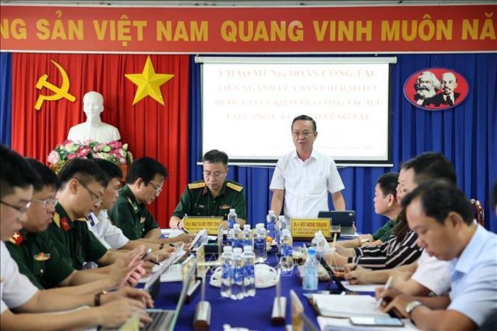 Phó Chủ tịch UBND TP Hồ Chí Minh Bùi Minh Thạnh, Trưởng Ban Chỉ đạo IUU Thành phố phát biểu tại buổi làm việc tại Cảng cá Cát Lở (phường Phước Thắng, TP Hồ Chí Minh).