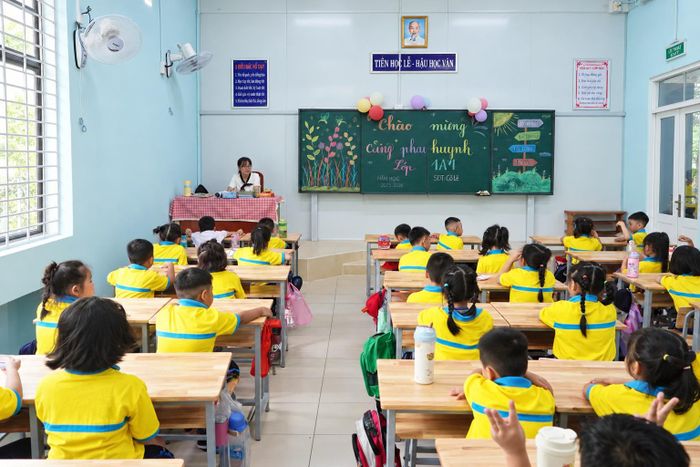 Trường TH-THCS-THPT Lê Thị Riêng, phường Thới An, TP Hồ Chí Minh đã sẵn sàng cho năm học mới 2026 - 2027.