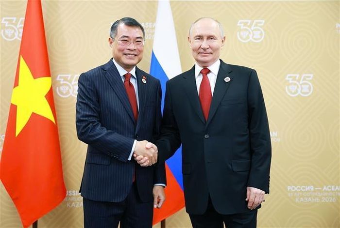 Thủ tướng Chính phủ Lê Minh Hưng hội kiến Tổng thống Nga Vladimir Putin, trong chuyến tham dự Hội nghị Cấp cao Kỷ niệm 35 năm quan hệ ASEAN - Nga (Kazan, Cộng hòa Tatarstan, 6/2026). Ảnh: Dương Giang/TTXVN