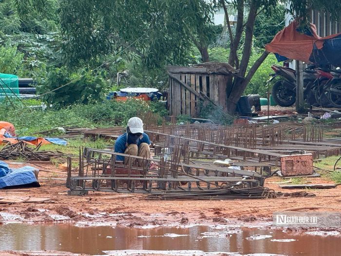 Dự án bắt đầu triển khai thi công từ tháng 12/2021 trên phần diện tích đất sạch do Nhà nước quản lý được Trung tâm Phát triển quỹ đất tỉnh bàn giao. Tổng diện tích đất thực hiện dự án khoảng 45.064m², trong đó phần diện tích đã được bàn giao để thi công là 31.907,2m².
