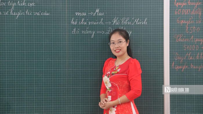 Cô giáo Vũ Phương Loan, giáo viên chủ nhiệm lớp 4A5 (Ảnh: Quốc Tiệp).