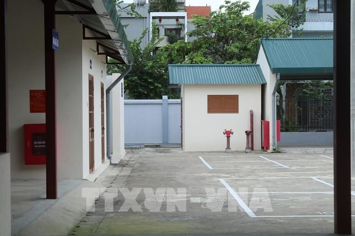 Chợ Mai Pha, phường Đông Kinh, tỉnh Lạng Sơn được đầu tư hạ tầng đồng bộ nhưng không có người mua bán. Ảnh: Quang Duy – TTXVN