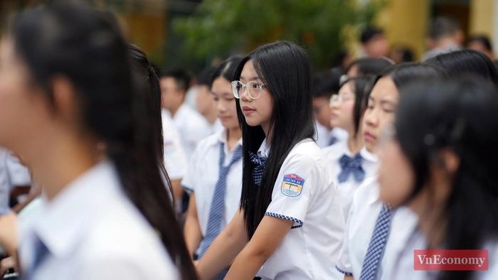 Sáng 5/9, giao thông trên các tuyến phố trung tâm Thủ đô thông thoáng. Thời tiết mát mẻ, trời tạnh ráo, khá thuận lợi cho lễ khai giảng. Ảnh: Phương Thảo