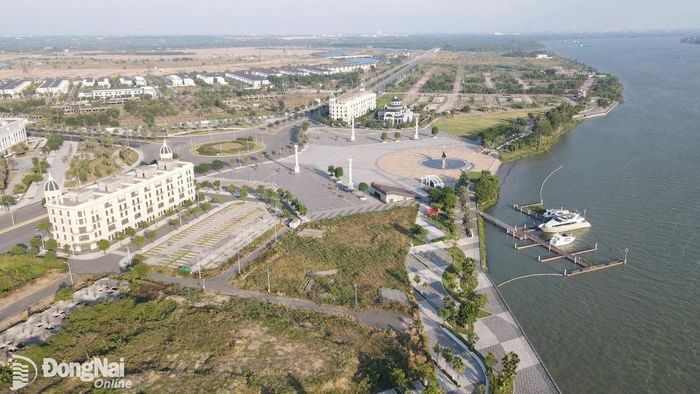 Khu đô thị sinh thái Aqua City - một dự án đô thị hành lang sông Đồng Nai.